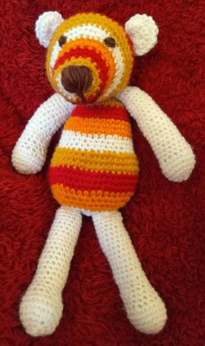 CD Billy Bear, crochet.